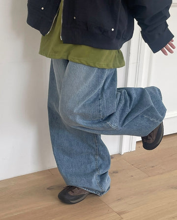 Akal Washing Denim Wide Pants